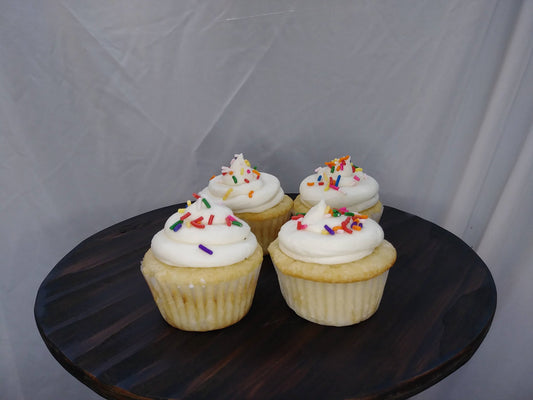 Butter Cake with Buttercream Frosting and Sprinkles Gourmet Baking Kit